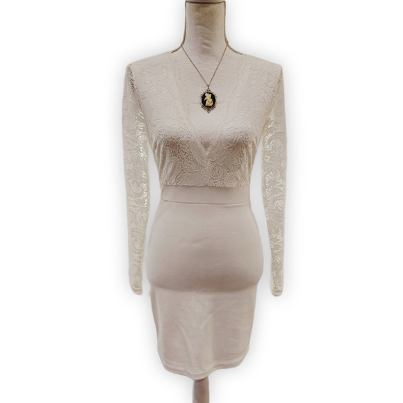 Windsor ✦ White Lace Drop Waist Dress ✦ Long Sleeve Bodycon Lined S NWT - Picture 1 of 16